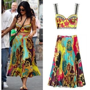 Kylie Jenners Versace Baroque